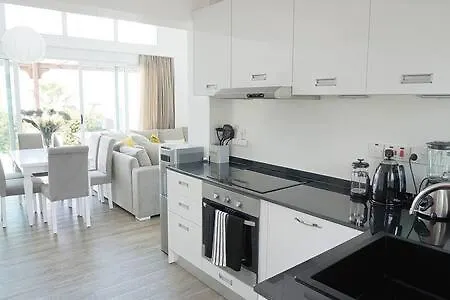 شقة Joya Cyprus Sugarberry Garden Agios Amvrosios (Kyrenia)